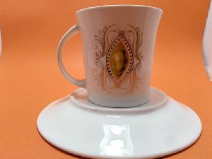 kitchen crockery